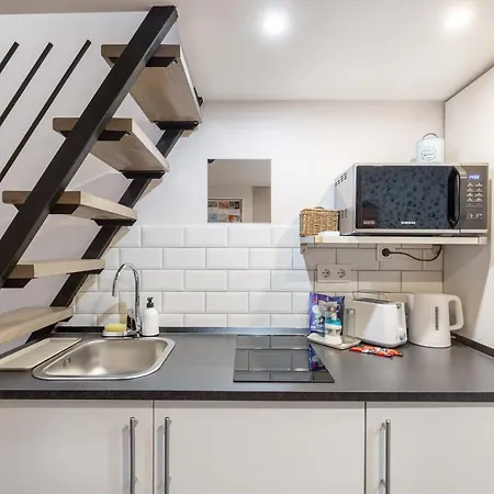 Vic's Crib شقة بودابست